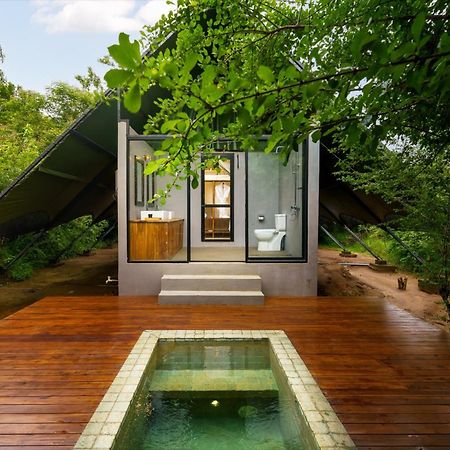 Makini Bush Camp, Yala Hotel Bagian luar foto