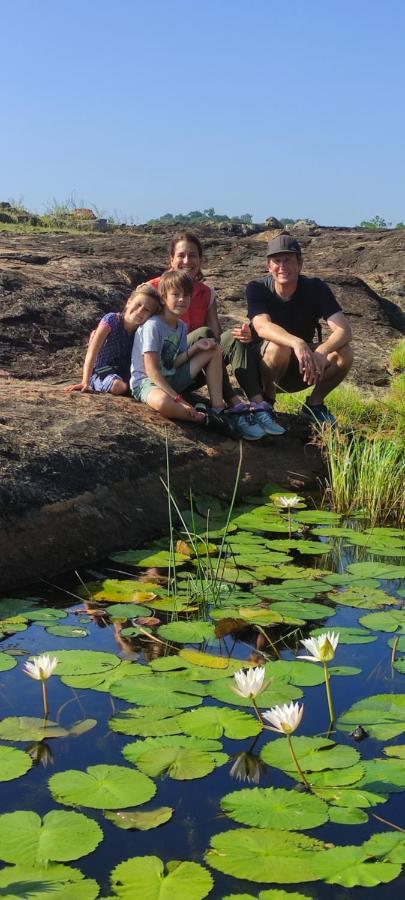 Makini Bush Camp, Yala Hotel Bagian luar foto