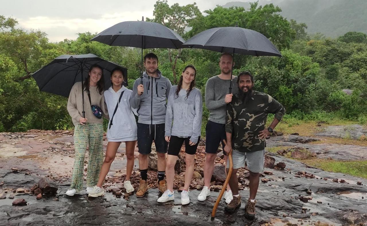 Makini Bush Camp, Yala Hotel Bagian luar foto
