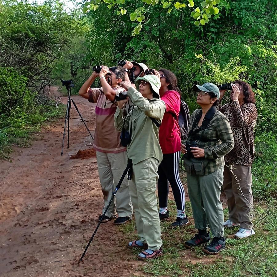 Makini Bush Camp, Yala Hotel Bagian luar foto