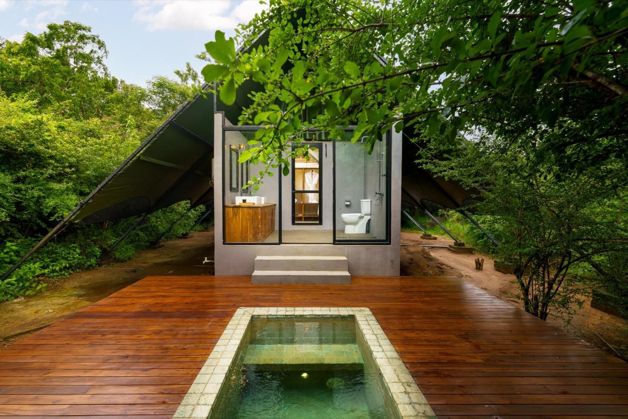 Makini Bush Camp, Yala Hotel Bagian luar foto