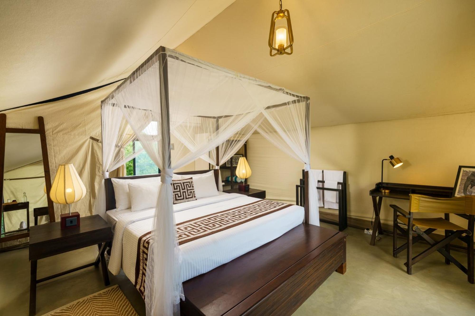 Makini Bush Camp, Yala Hotel Bagian luar foto